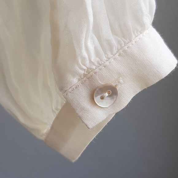 Blouse - Picture 11 of 13